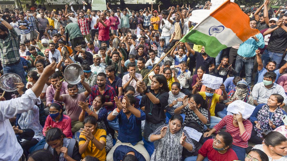 CPI(M) - students protest