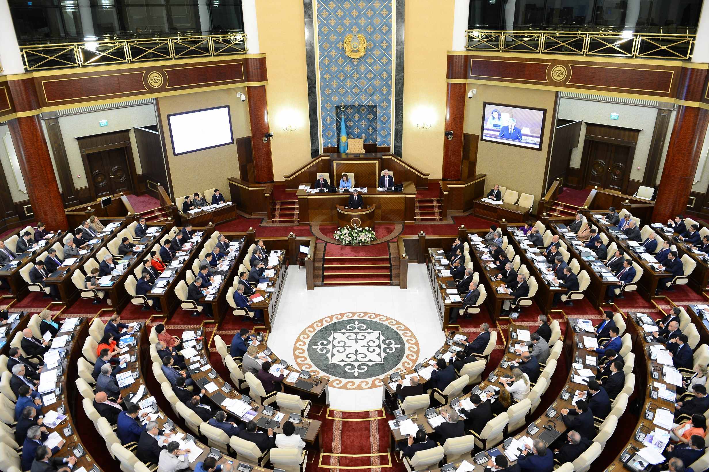 SM Kazakhstan - parliament