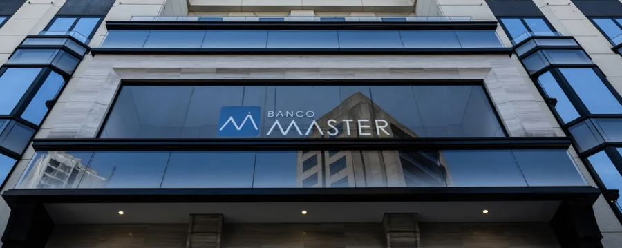 PCB - Banco Master