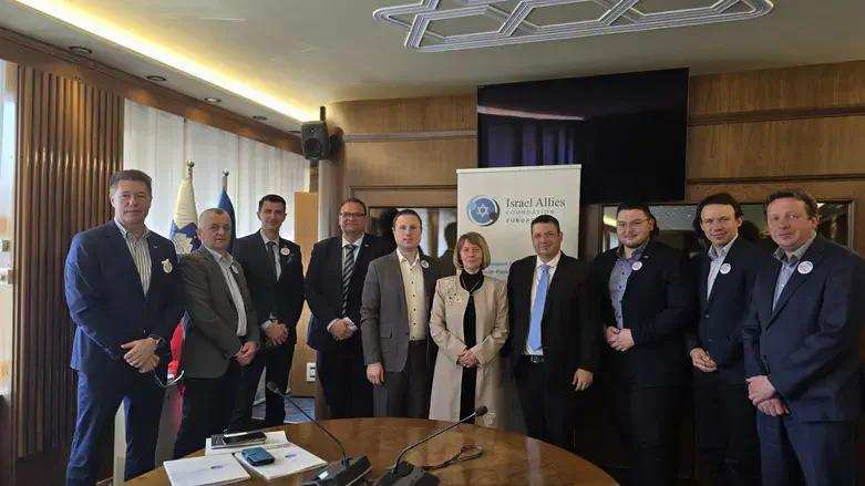 AKEL - pro-Israel parliamentary group